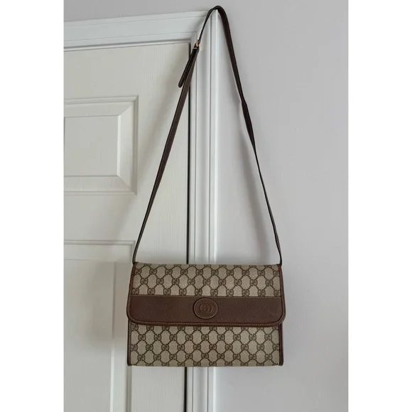 Authentic Vintage Gucci Brown Monogram Canvas Leather Flap Crossbody Clutch Bag - Picture 12 of 12